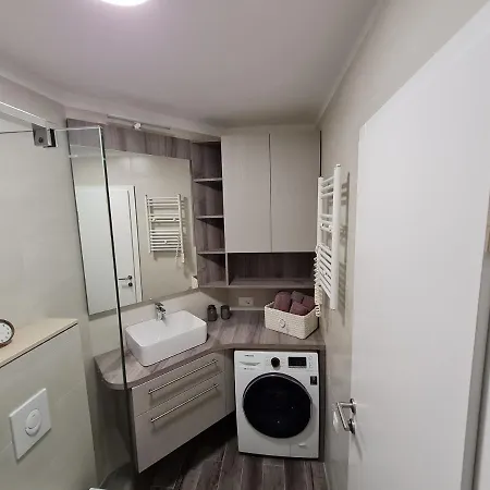 Apartman Mirella Apartament